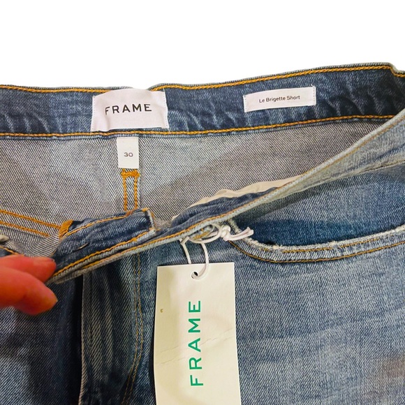 NWT Frame Le Brigette Short in Indigo Summit - Size: 30 - Picture 5 of 5